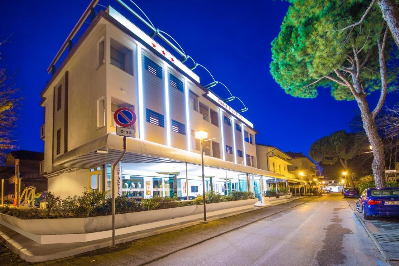 Hotel Fantini Gatteo a Mare Kültér fotó